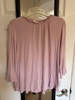 Gap large Women's Ruffle-Neck Long Sleeve Top - Soft Mauve